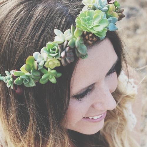 DIY Succulent Crown